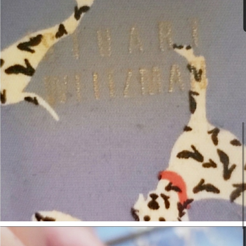 Stuart Weitzman Metallic Gold Pointy Toe Flats. I… - image 4